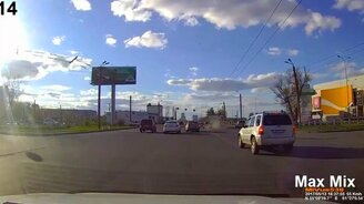 Как ездят опасные водители - смотреть видео (5:12)