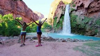 Экстремальные прыжки со скал в воду - смотреть видео (3:08)