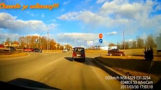 Чудаки и сумасшедшие за рулём - смотреть видео (8:59)