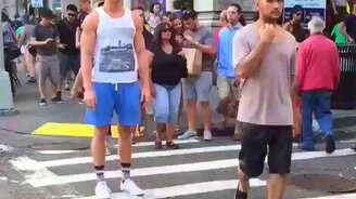 Как надо реагировать на непонятку - смотреть видео (0:26)