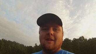 Спасли котят из реки - смотреть видео (2:43)