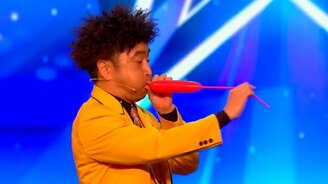 Очень чудной фокусник - смотреть видео (3:35)