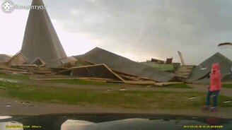 Крушение пирамиды Голода в Подмосковье - смотреть видео (0:22)