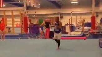 Мастер сальто - смотреть видео (0:13)