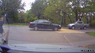 Когда тебя уже сбивали - смотреть видео (0:35)