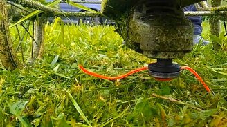 Косилка из болгарки - смотреть видео (4:38)