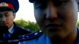 Весёлый короткий разговор с ГАИшником - смотреть видео (0:15)