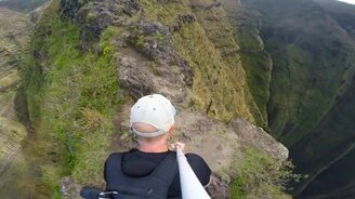 Прогулка по вершине горы - смотреть видео (1:00)