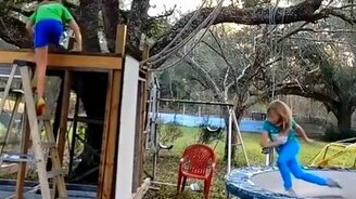 Курьёзные полёты с батута - смотреть видео (5:14)