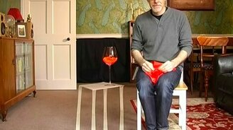 Как показать фокус с фужером - смотреть видео (1:03)