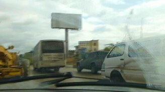 Особенности дорожного движения в Египте - смотреть видео (7:39)