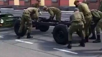 Как собрать авто за полторы минуты - смотреть видео (1:37)