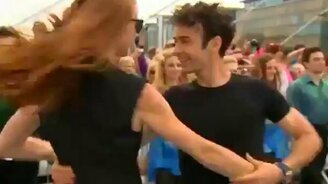 Красивая проверка моста на прочность - смотреть видео (2:20)