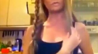 У меня прямой эфир! - смотреть видео (0:56)