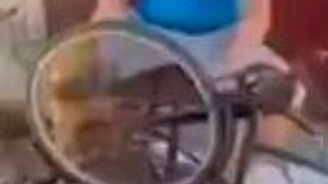 Лущение семечек по-китайски - смотреть видео (0:57)