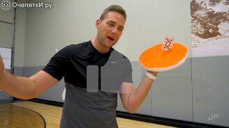 Мастер метания игральных карт - смотреть видео (6:29)