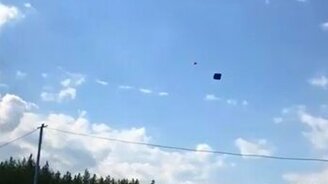 Смерч украл матрас - смотреть видео (0:50)