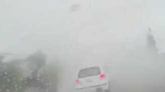 А вы всё ещё жалуетесь на погоду? - смотреть видео (0:18)