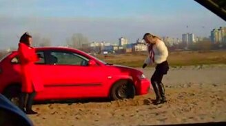 Блондинки рулят - смотреть видео (2:43)