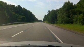 Участь невнимательного водителя - смотреть видео (0:31)