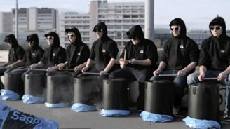 Самые синхронные барабанщики - смотреть видео (5:22)