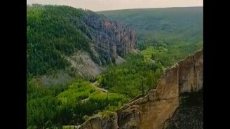 Ленские столбы с высоты птичьего полета - смотреть видео (1:00)