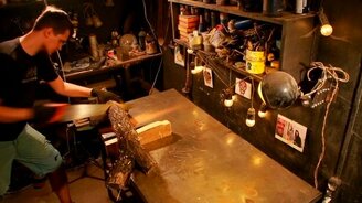 Как сделать светильник из пенька - смотреть видео (4:47)