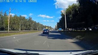 Если хотите объехать яму - смотреть видео (0:31)