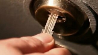 Принцип работы замков - смотреть видео (5:16)