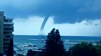 Торнадо в Сочи - смотреть видео (0:33)
