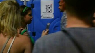 Замаскированный вход на дискотеку - смотреть видео (0:47)