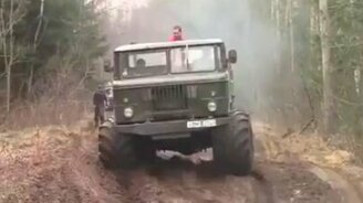 Что нужно, чтобы сделать транспорт вездеходом - смотреть видео (0:18)