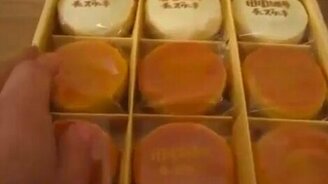 Белочка и кекс - смотреть видео (2:45)