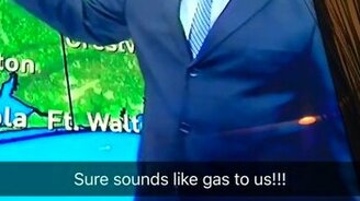 Пукнул в прямом эфире - смотреть видео (0:34)