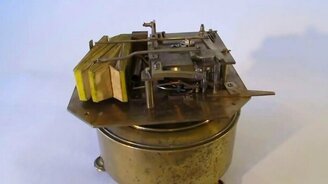 Имитатор птичьего пения - смотреть видео (1:12)