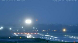 Взлёт и посадка самолёта с ветром - смотреть видео (7:19)