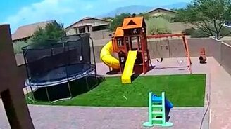 Ураган преподнёс подарок - смотреть видео (0:41)