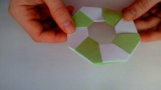 Делаем звезду-трансформер из бумаги - смотреть видео (2:43)