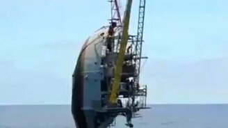 Судно утопилось в море - смотреть видео (1:07)