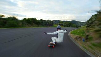 Отличный разгон на лонгборде - смотреть видео (3:04)