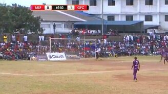 Хитроумный гол - смотреть видео (0:51)