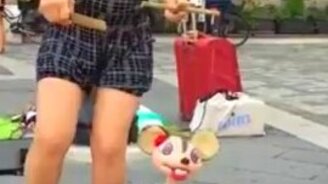 Мышка-марионетка танцует - смотреть видео (2:11)