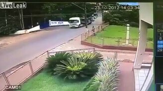 Потеря груза на склоне - смотреть видео (1:03)