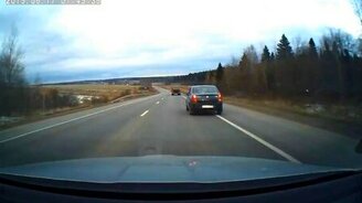 Нельзя так обгонять! - смотреть видео (1:24)