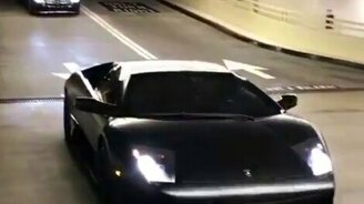 У спорткара всё же есть плюс... - смотреть видео (0:15)