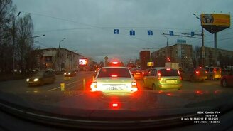 Обрушение дома из-за бытового газа - смотреть видео (0:33)