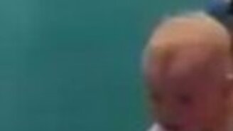 Нам бежать-то некуда, сынок! - смотреть видео (1:36)