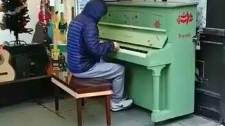 Когда вырвался из консерватории на волю - смотреть видео (4:09)