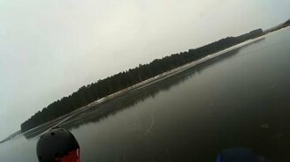 Хоккей на ледяном зеркале - смотреть видео (3:35)