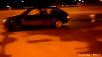 Неудачно оконченный дрифт - смотреть видео (0:15)